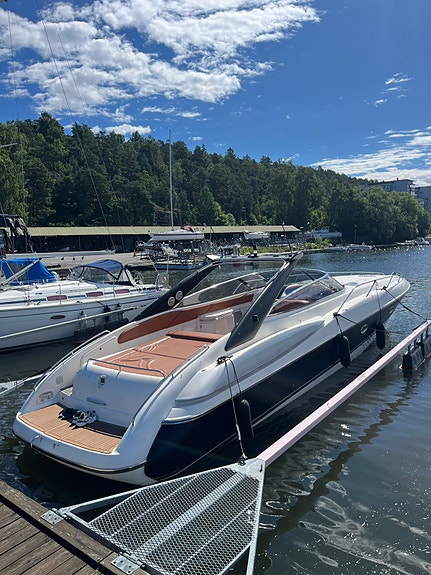 Sunseeker Superhawk 48 3 of 10