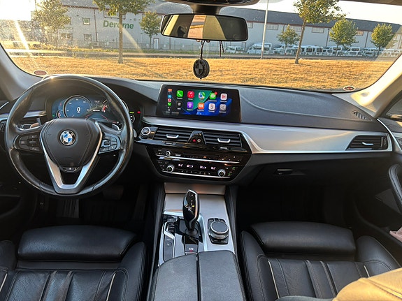 BMW 530e 9 of 16