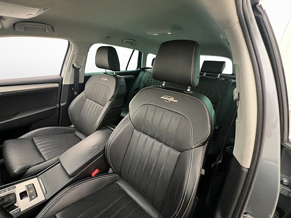 Skoda Superb 12 of 30