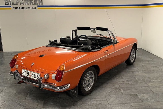 MG MGB 10 of 18
