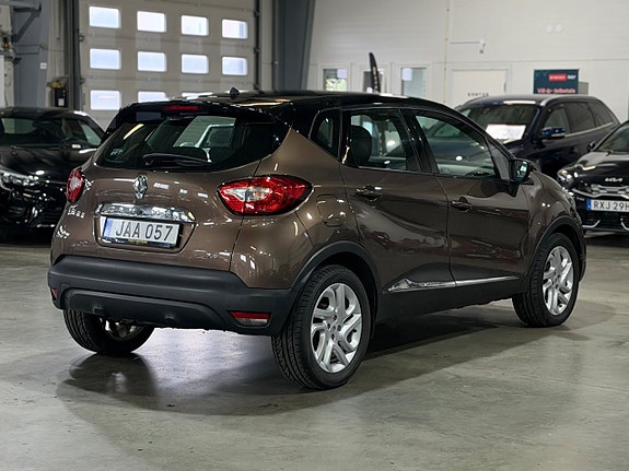 Renault Captur 2 of 30