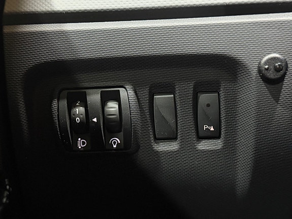 Renault Captur 29 of 30
