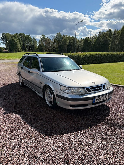 Saab 9-5 2 of 11