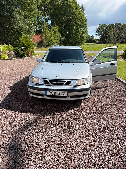 Saab 9-5 6 of 11
