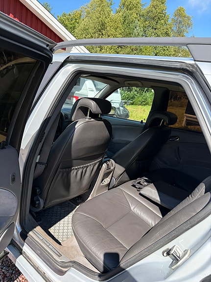 Saab 9-5 8 of 11