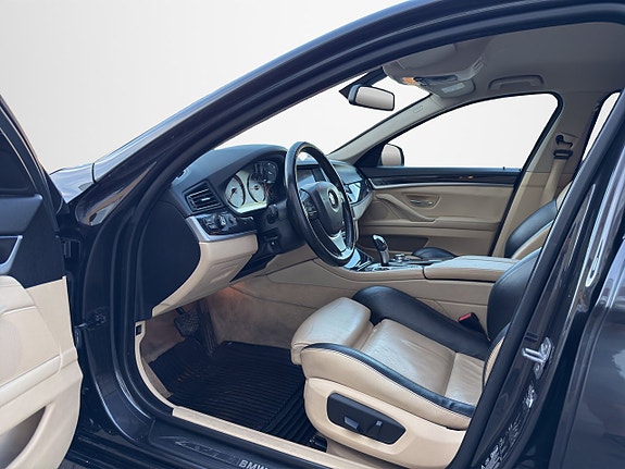 BMW 520d 10 of 30