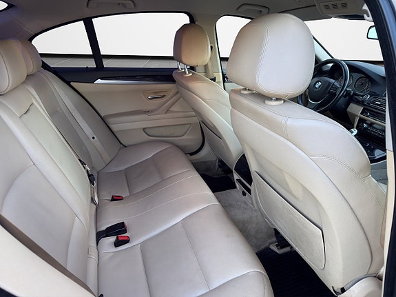 BMW 520d 15 of 30