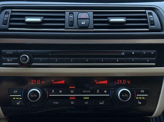 BMW 520d 30 of 30