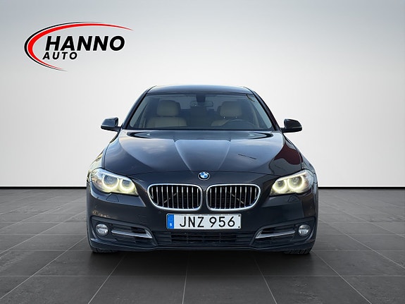 BMW 520d 8 of 30