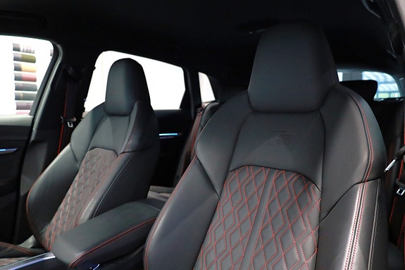 Audi SQ8 e-tron 12 of 29