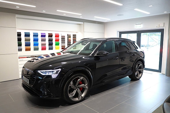 Audi SQ8 e-tron 2 of 29