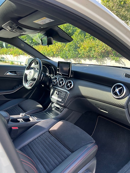 Mercedes-Benz A180 d 13 of 20