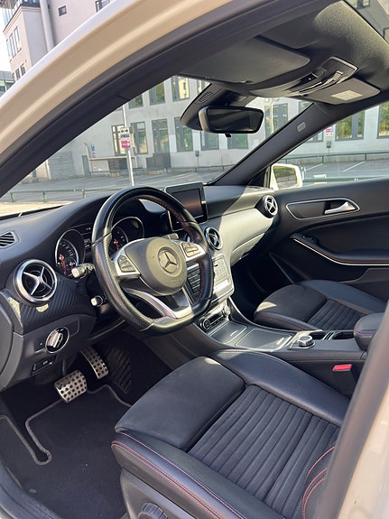 Mercedes-Benz A180 d 15 of 20