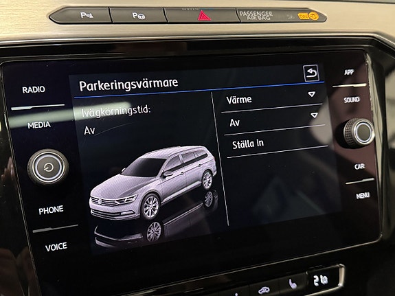 Volkswagen Passat Alltrack 25 of 25