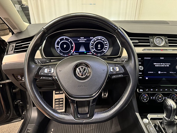 Volkswagen Passat Alltrack 7 of 25