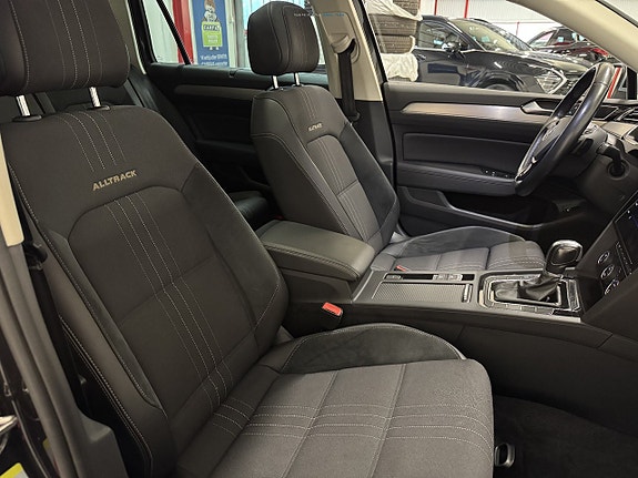 Volkswagen Passat Alltrack 20 of 25