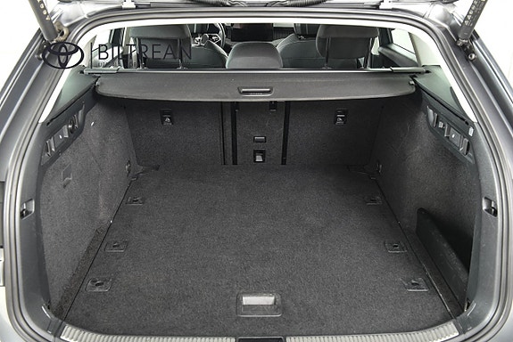 Skoda Superb 9 of 22
