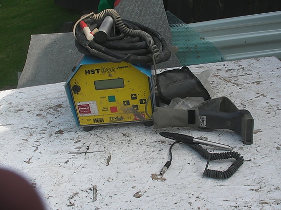 Product image 1 of 2