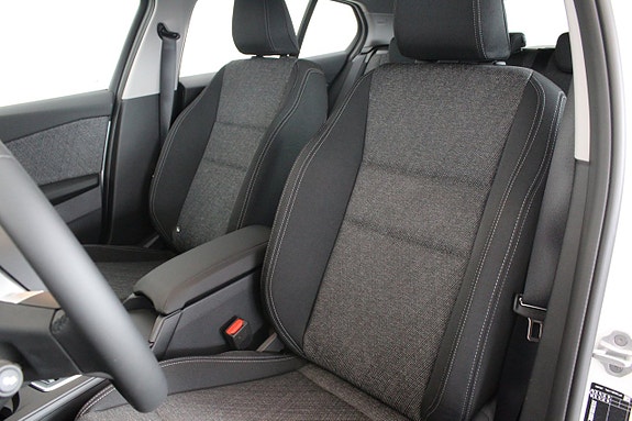 BMW 120 6 of 14