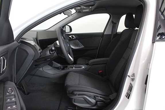 BMW 120 7 of 14