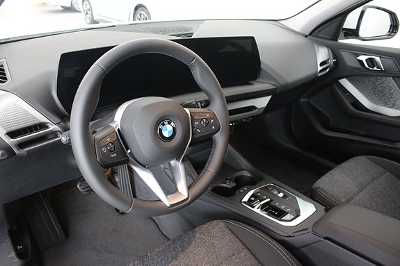 BMW 120 5 of 14