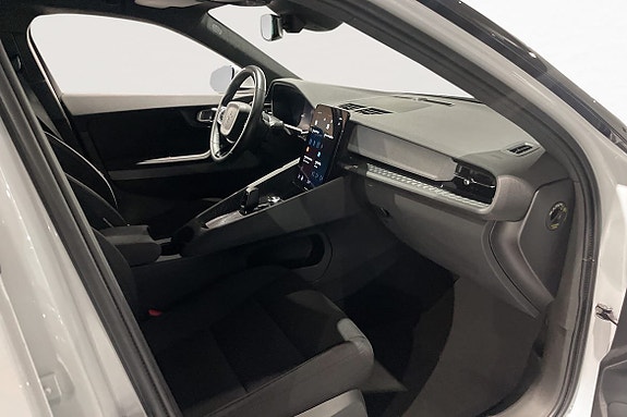 Polestar 2 14 of 18