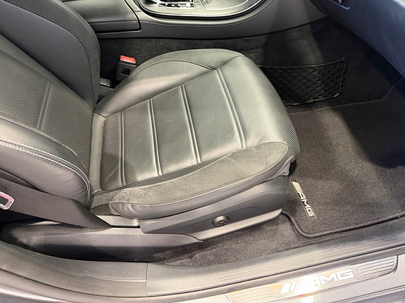 Mercedes-Benz E63 18 of 21