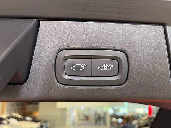 Volvo V90 9 of 13