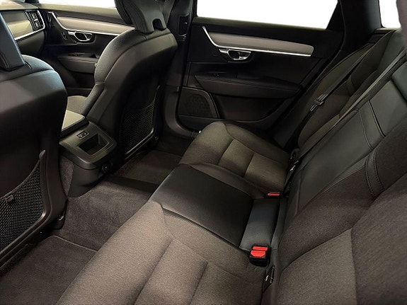 Volvo V90 7 of 13