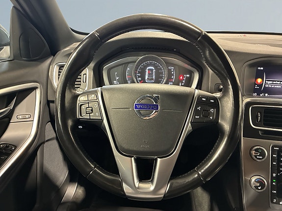 Volvo V60 15 of 20