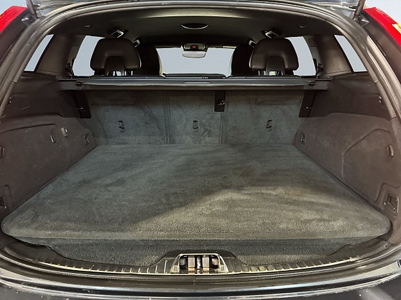 Volvo V60 12 of 20