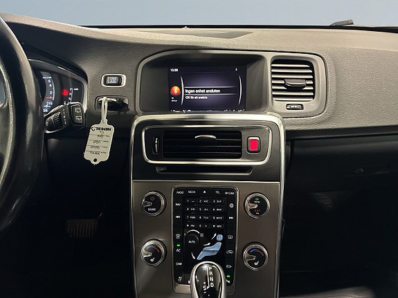 Volvo V60 10 of 20