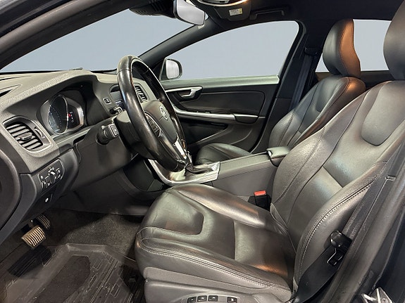 Volvo V60 7 of 20