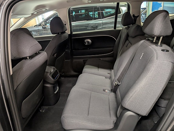 Hyundai Ioniq 9 8 of 9