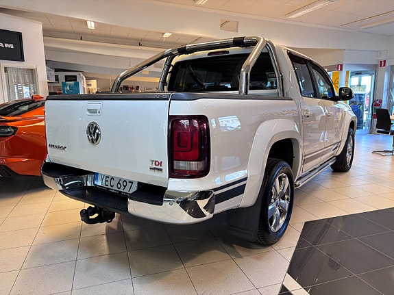 Volkswagen Amarok 4 of 16