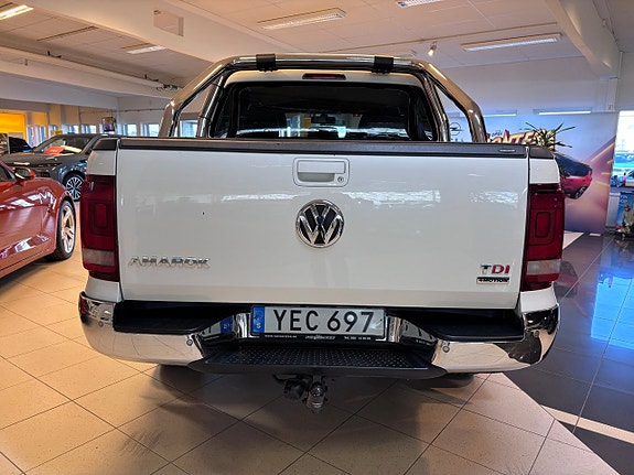 Volkswagen Amarok 3 of 16