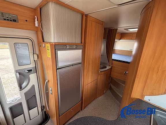Weinsberg Meteor 790 * Solcell * Markis * A/C * Dragkrok * 12 of 18