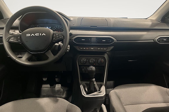 Dacia Sandero 8 of 11
