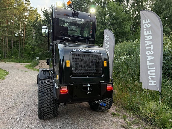 D'MACHINE 1150 – Kompakt hjullastare med hög lyftkapacitet 3 of 9