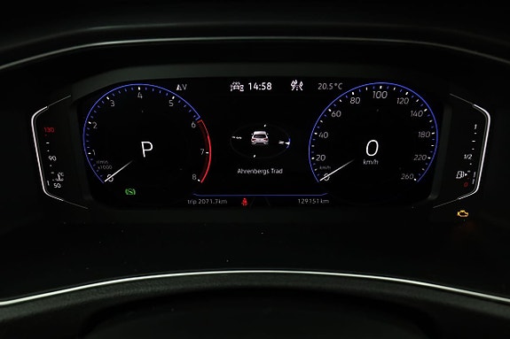Volkswagen T-Roc 20 of 30