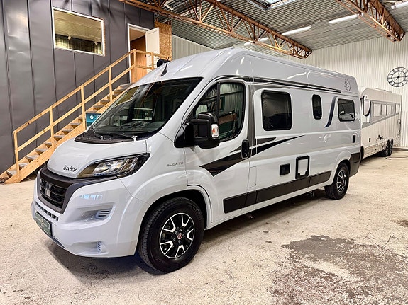Knaus Boxstar 600 ME Lifetime Långbädd Lithium 314Ah Solpanel MaxxFan Vinterpaket 2 of 30