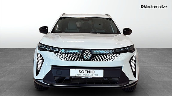 Renault Scenic E-Tech 8 of 25