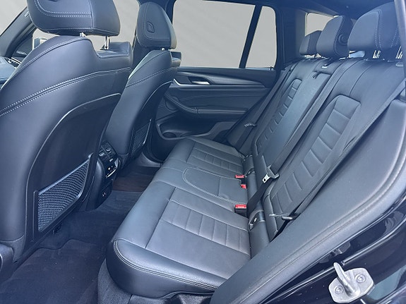 BMW X3 11 of 28