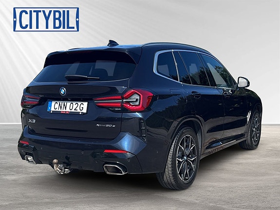 BMW X3 2 of 28