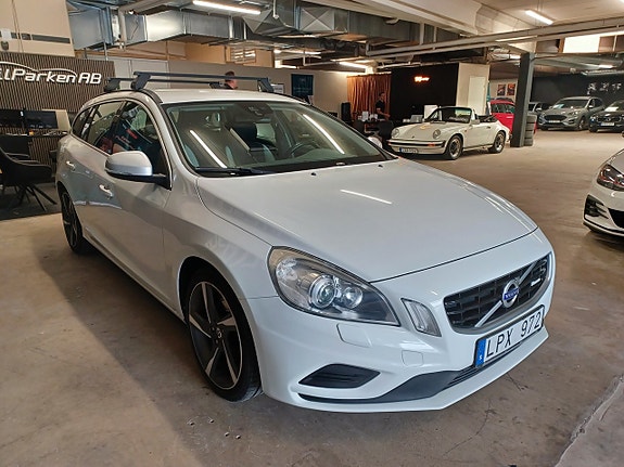 Volvo V60 7 of 21