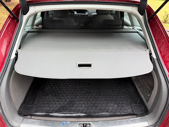 Audi A4 9 of 14