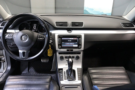 Volkswagen Passat Alltrack 20 of 22