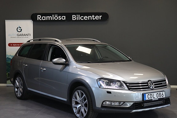 Volkswagen Passat Alltrack 5 of 22