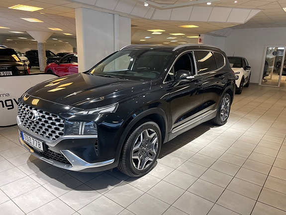 Hyundai Santa Fe 2 of 12
