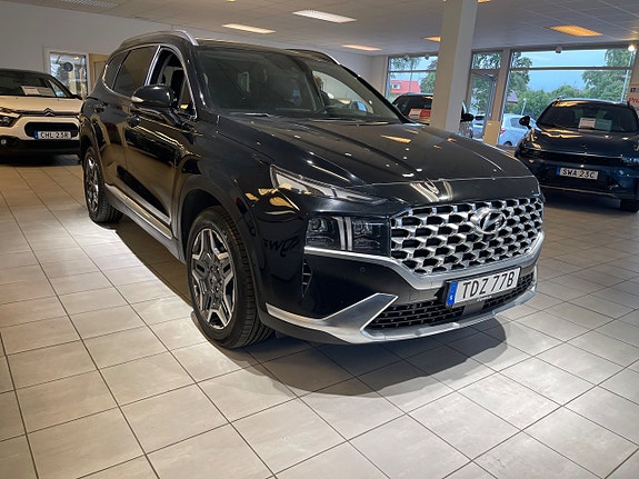 Hyundai Santa Fe 3 of 12